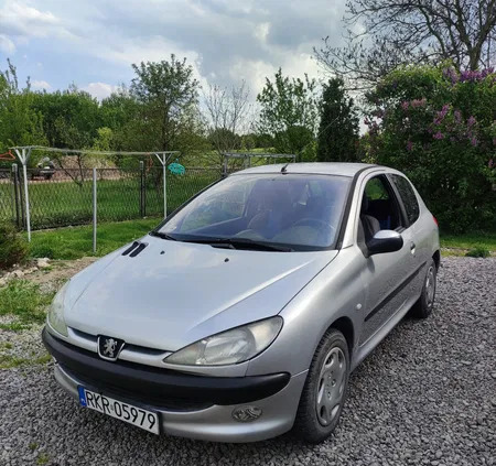 peugeot Peugeot 206 cena 3800 przebieg: 222712, rok produkcji 2002 z Chocz